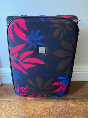 Tripp floral wheelie cabin - tripp,